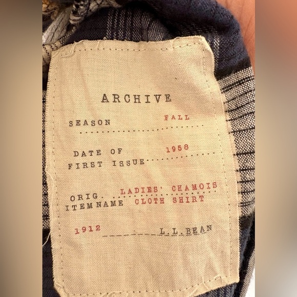 LL Bean signature cozy ladies flannel plaid shirt pullover hoodie - Picture 3 of 5